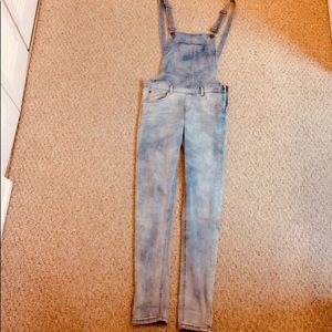🎈SOLD🎈Los Angeles Guess Denim Skinny Jumpsuit